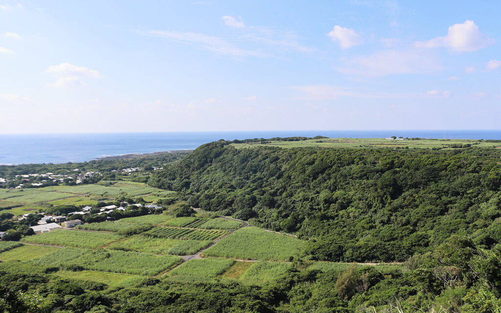WORKS [奇跡の島「喜界島」と、創業108年「朝日酒造」のこれから。] を更新しました。