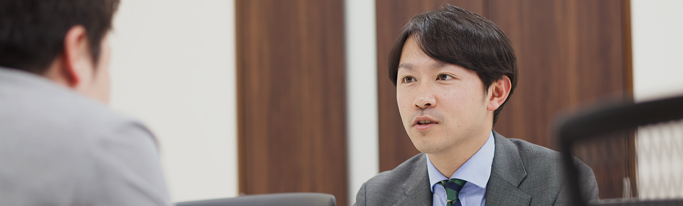 先輩社員の声
